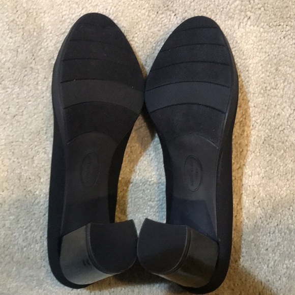 Anne Klein Black iFlex “Carole” Women’s Block Patent Look Heel Fabric Shoes-11 - Picture 10 of 11